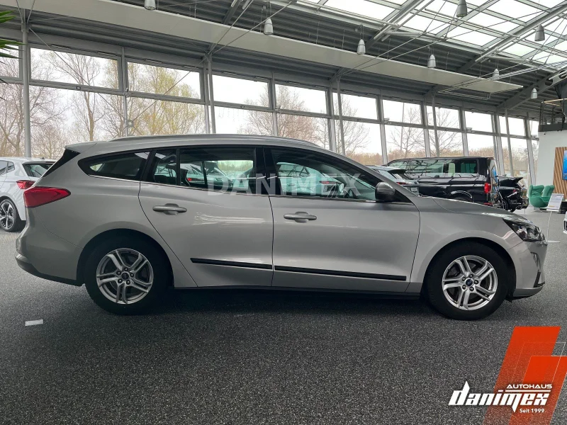 Ford Focus – 4