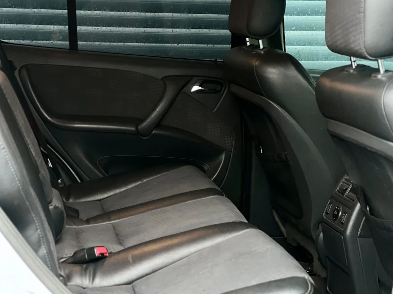 Mercedes-Benz ML 270 – 15