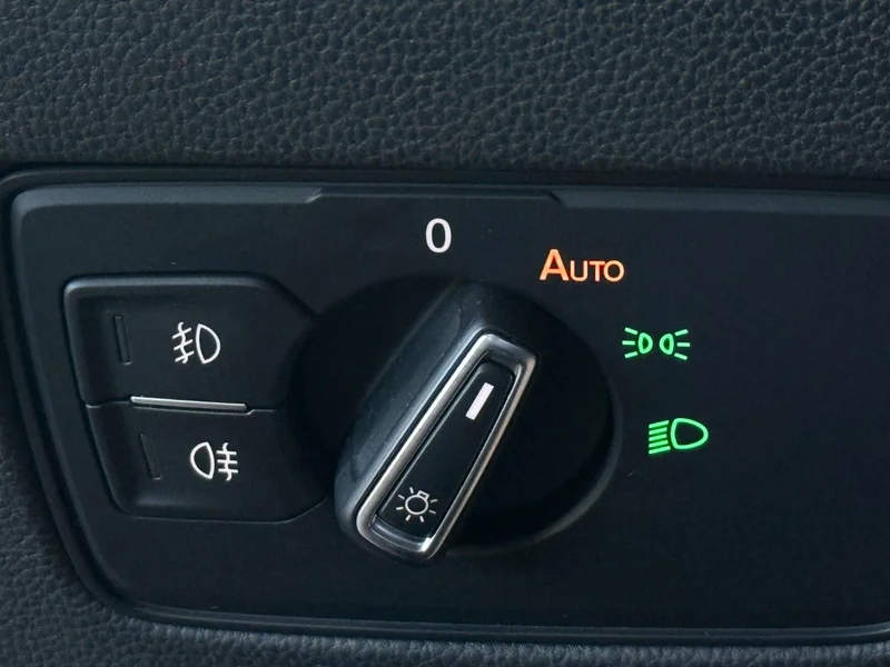 Volkswagen Passat – 12
