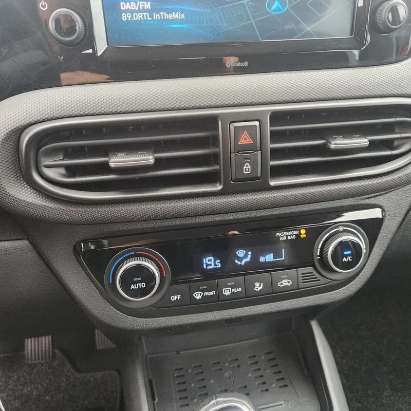 Hyundai i10 – 12