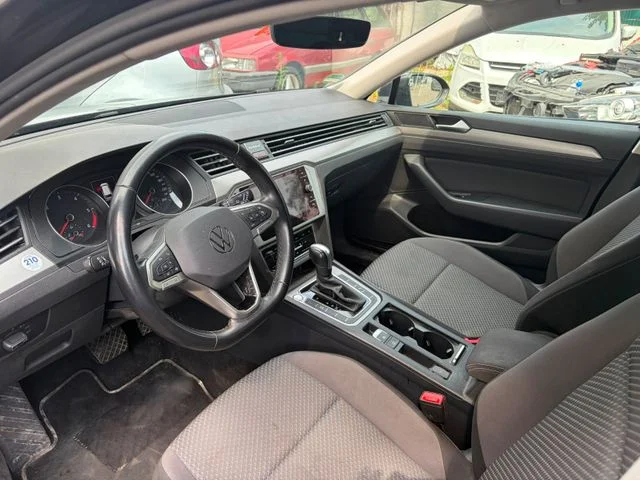 VW Passat Variant – 16