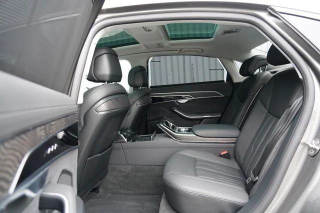 AUDI A8 – 16