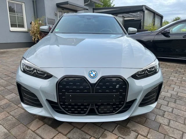 BMW i4 – 2