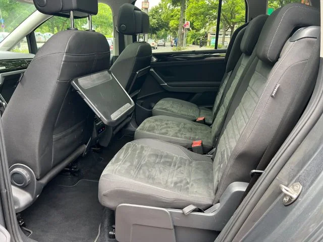 Volkswagen Touran – 8