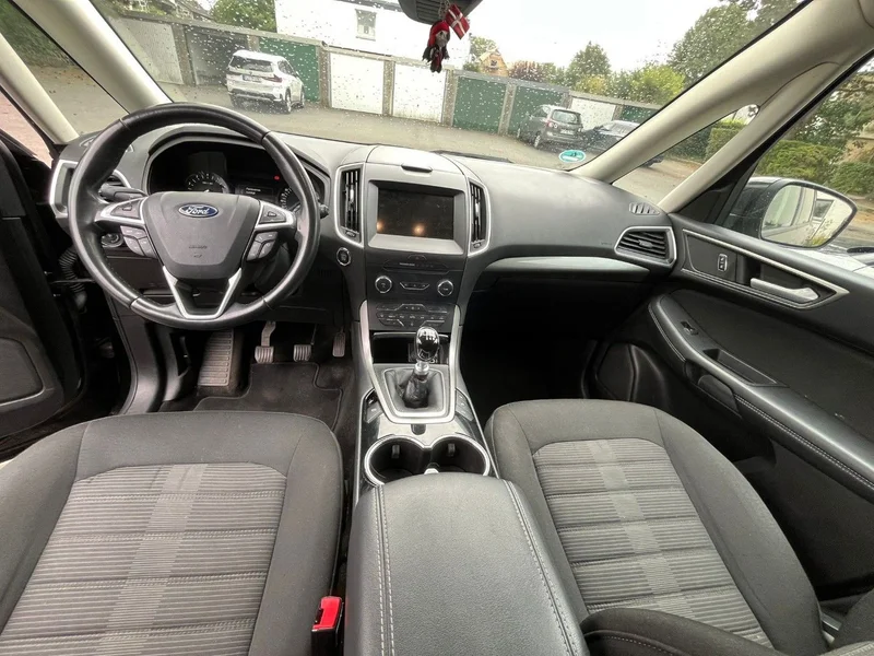 Ford Galaxy – 7