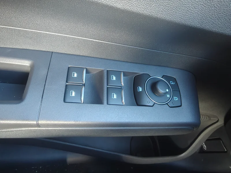 Ford Tourneo Courier Titanium 1.0 Ecoboost – 31