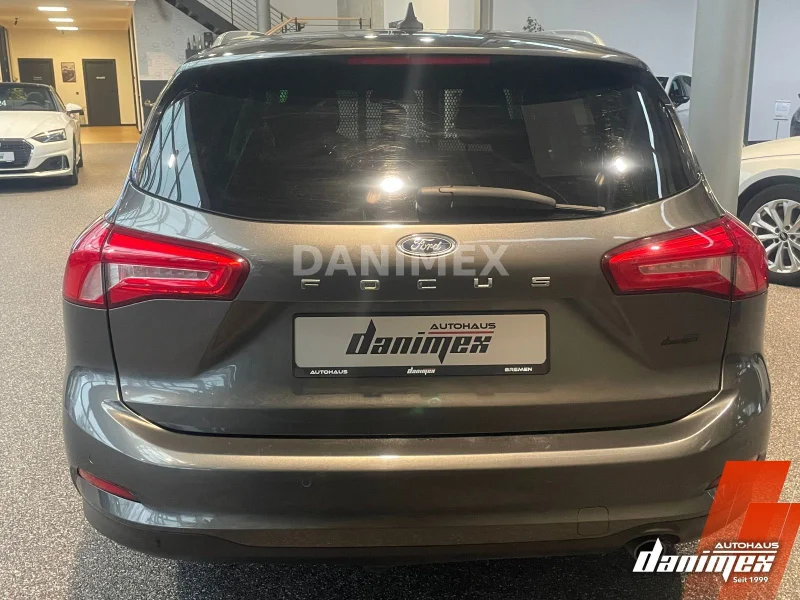 Ford Focus – 6