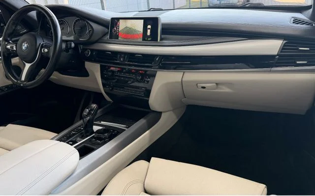 BMW X5 M50 – 16