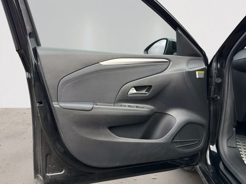 Opel Corsa – 14