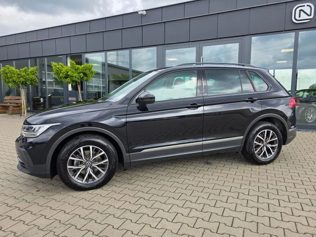 Volkswagen Tiguan – 12