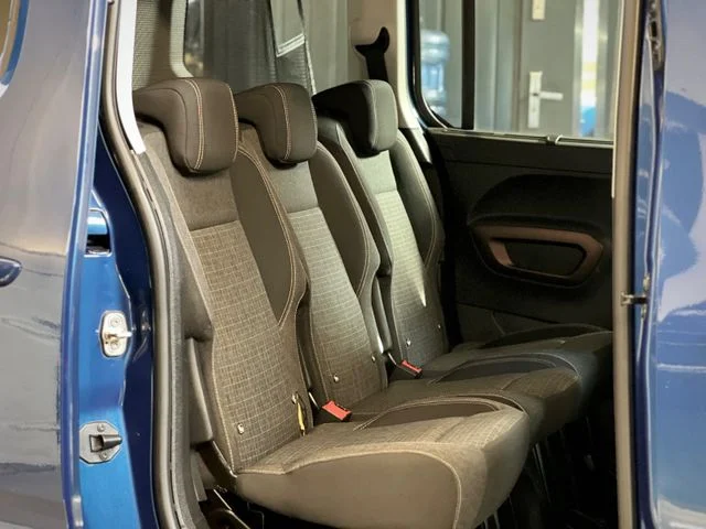 Peugeot Rifter – 23