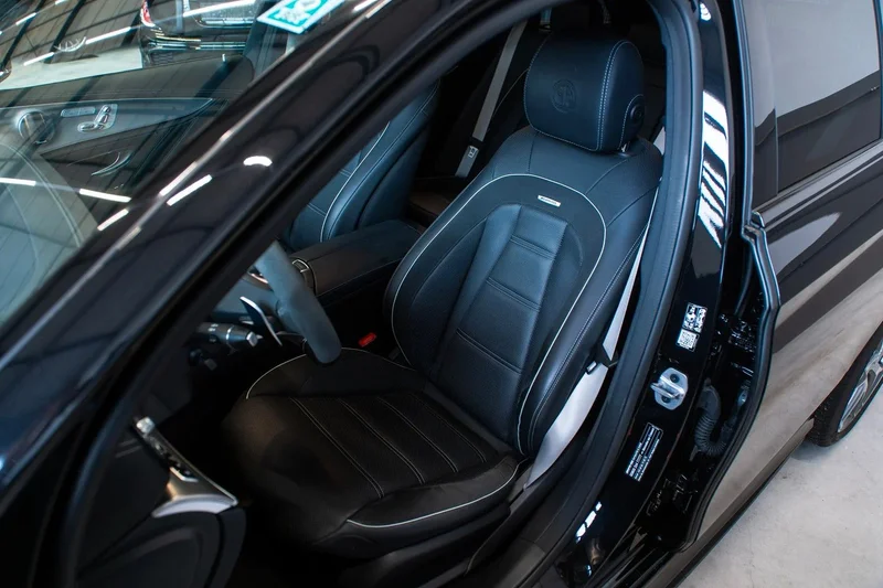 Mercedes-Benz E 63 AMG – 21