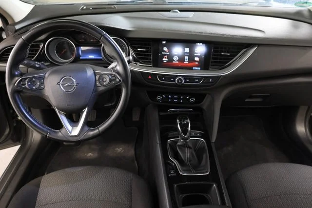 OPEL Insignia – 8