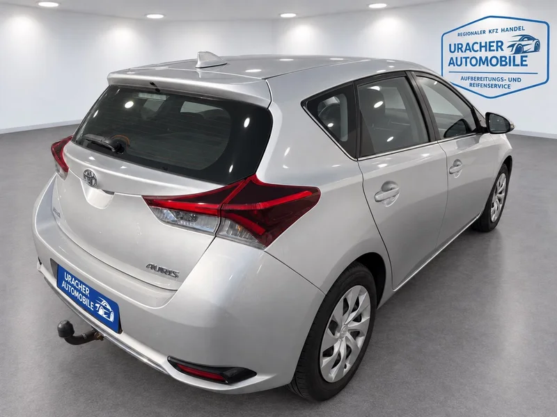 Toyota Auris – 7