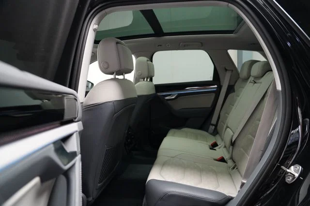 VW Touareg – 20