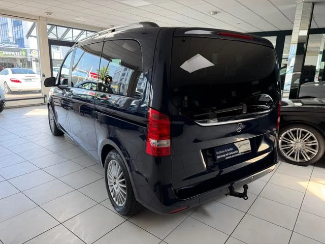 Mercedes-Benz V 220 – 7