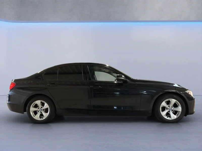 BMW 320 – 8