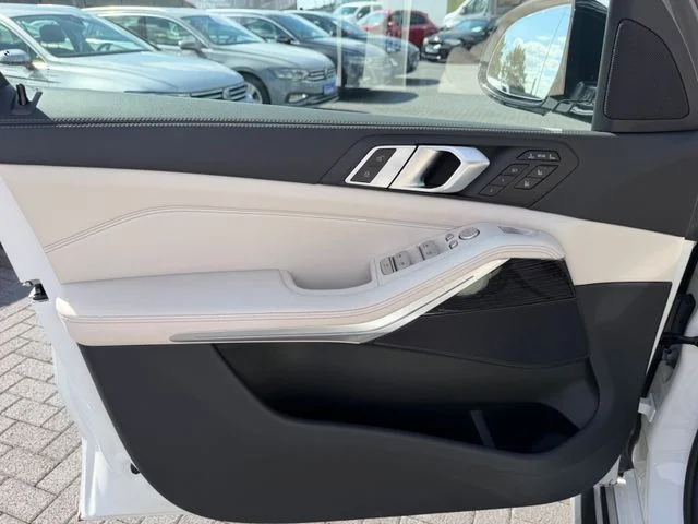 BMW X7 – 11