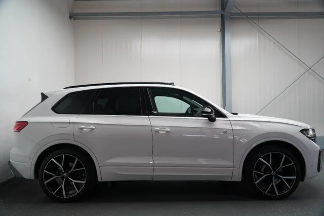 VW Touareg – 4