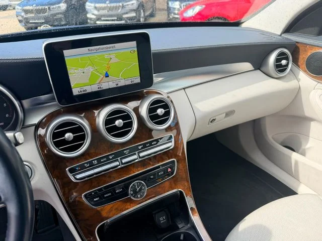 Mercedes-Benz C 220 – 33