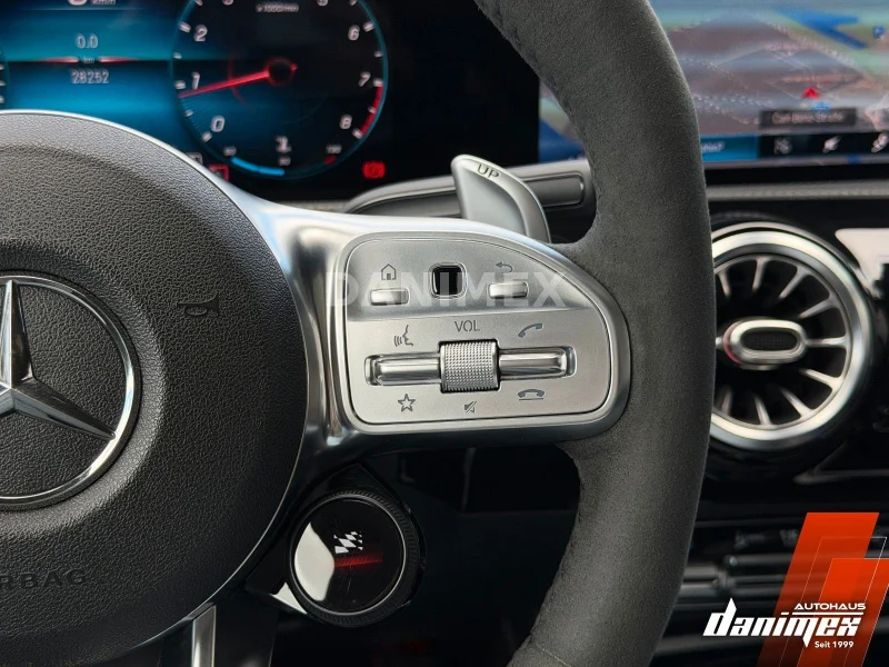Mercedes-Benz CLA 45 AMG – 33