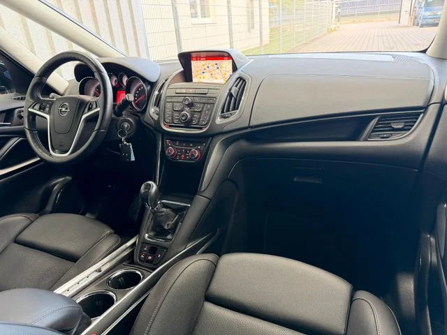 Opel Zafira Tourer – 20