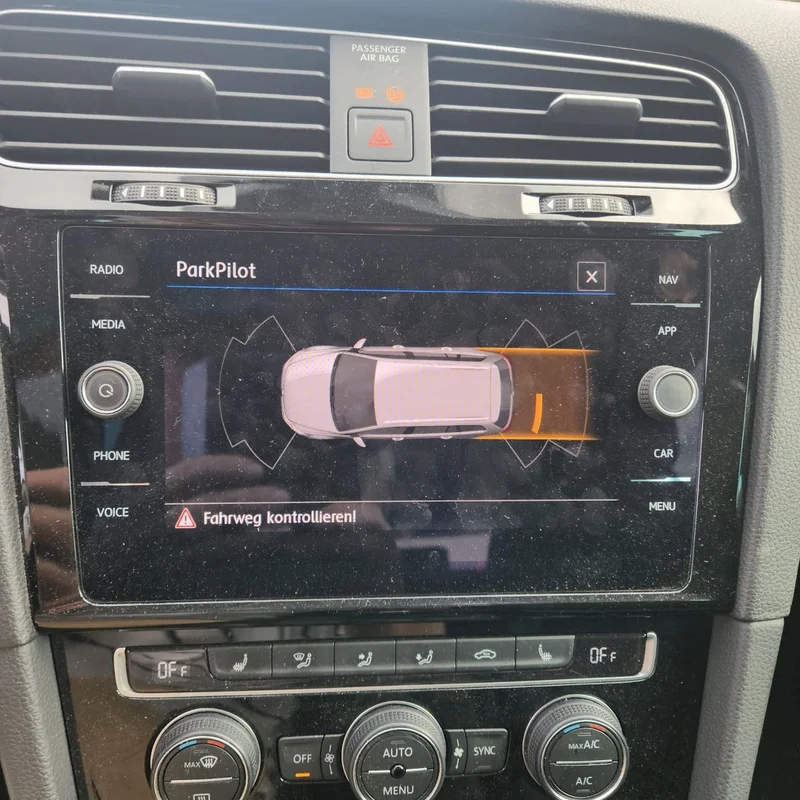 Volkswagen Golf – 18