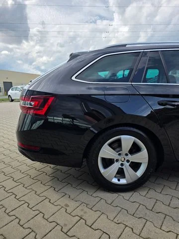 Škoda Superb – 10