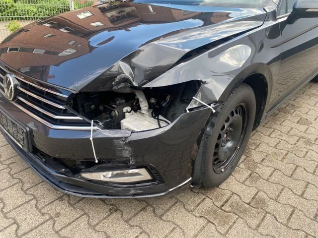 VW Passat Variant – 11