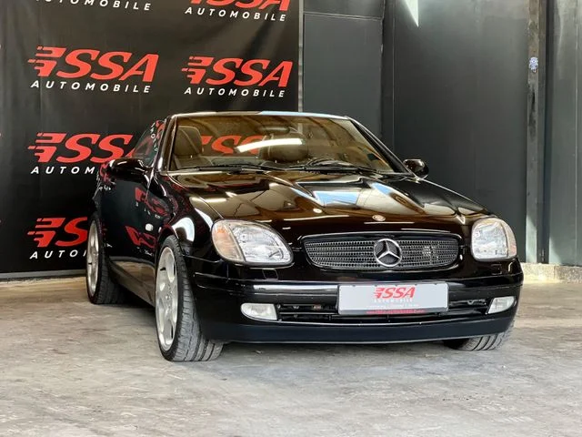 Mercedes-Benz SLK 230