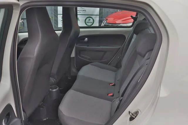 Volkswagen up – 9