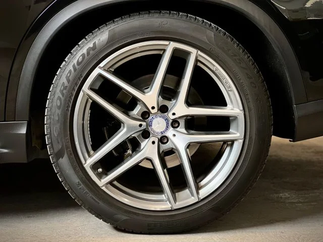 Mercedes-Benz GLE 43 AMG – 7