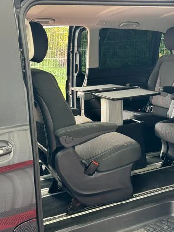 Mercedes-Benz V 250 – 15