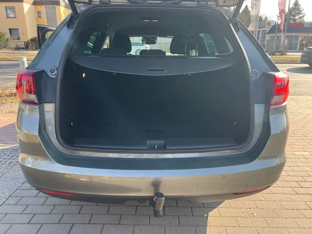 Opel Astra – 13