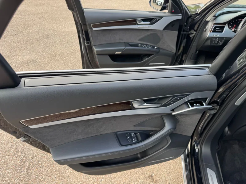 Audi A8 – 37