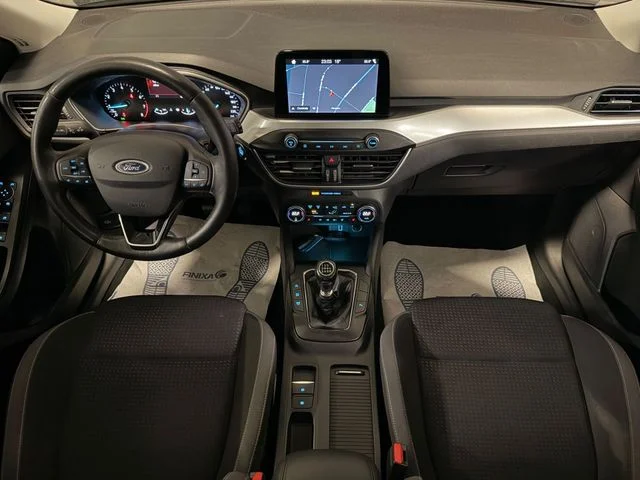 Ford Focus – 12