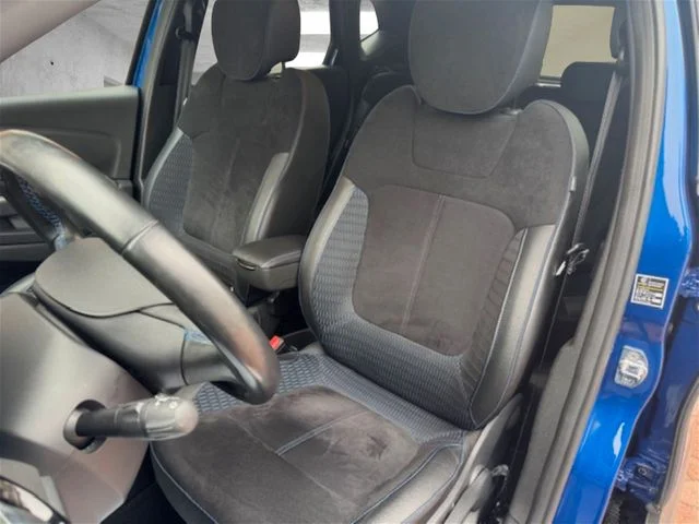 Renault Captur – 16