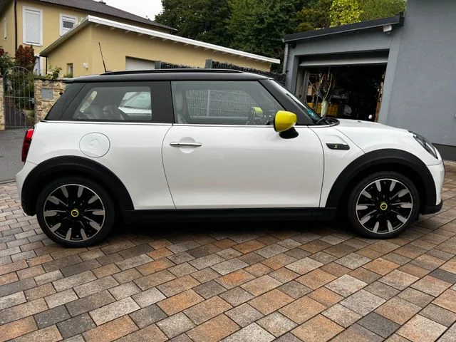 Mini COOPER SE – 4
