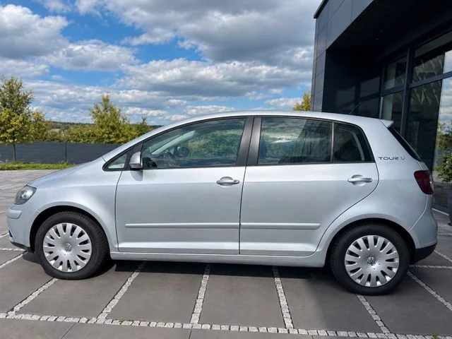 Volkswagen Golf – 2