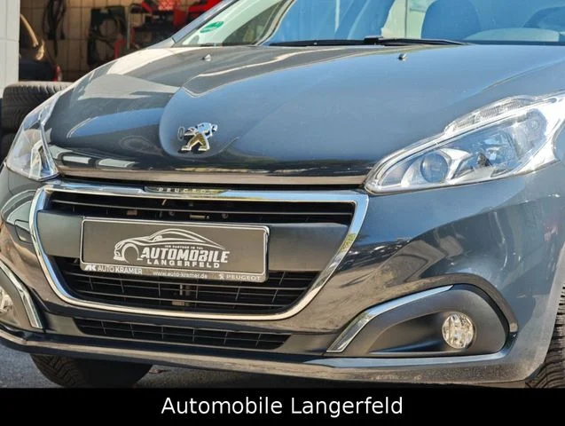 Peugeot 208 – 6
