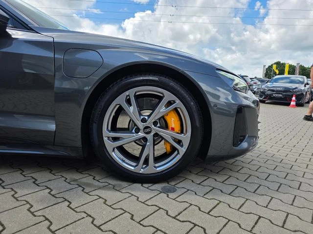 Audi e-tron GT – 12