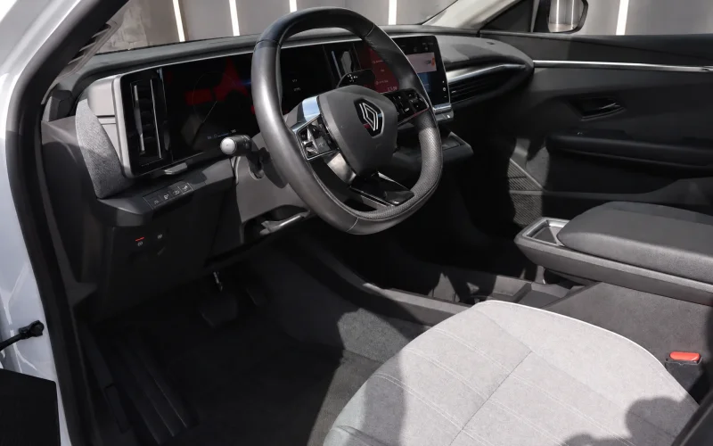 Renault Megane E-TECH – 15