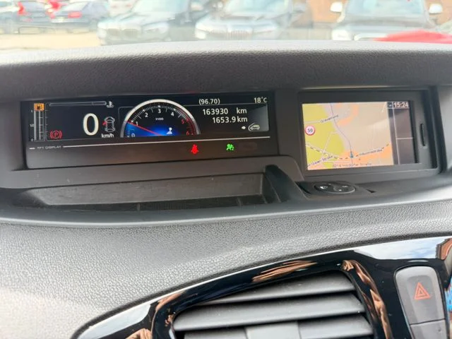 RENAULT Scenic – 23