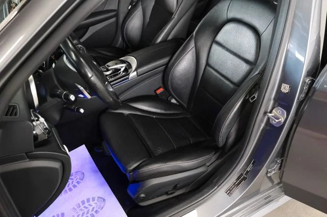MERCEDES-BENZ C 250 – 9