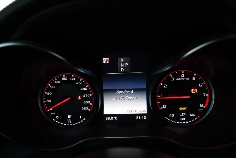 Mercedes-Benz GLC 63 AMG – 27