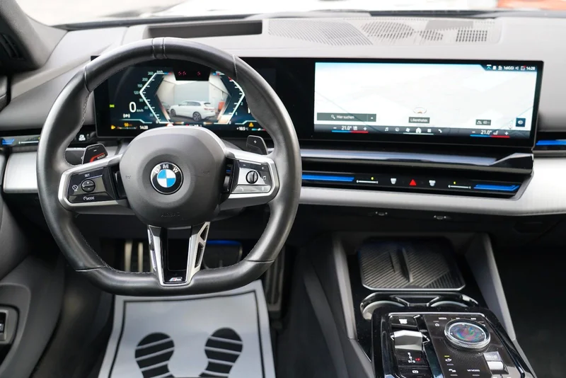 BMW 520 – 25
