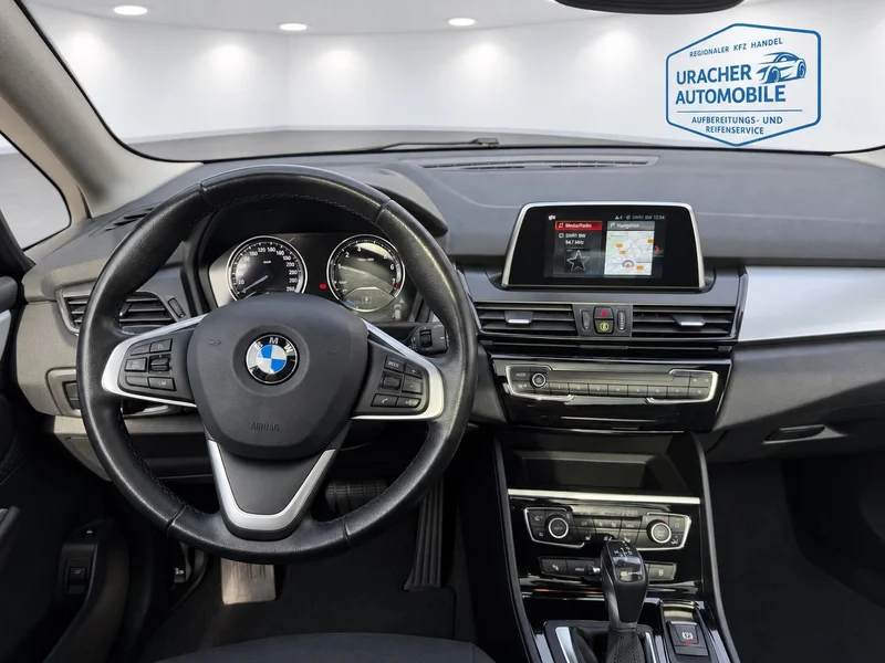 BMW 225 – 14