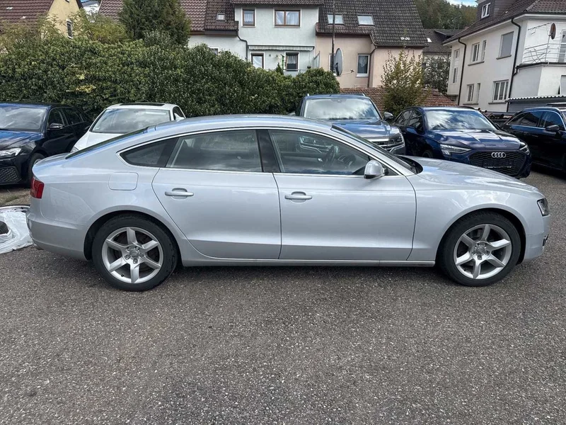 Audi A5 – 8
