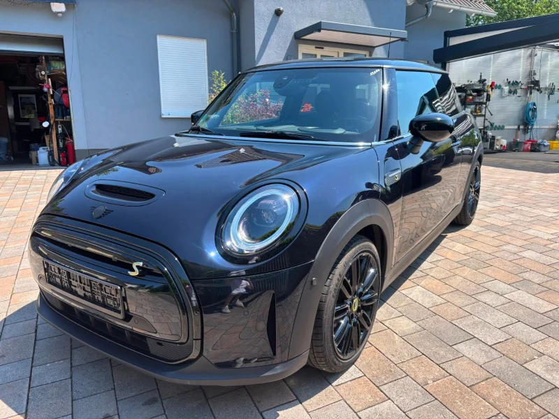 Mini COOPER SE – 3