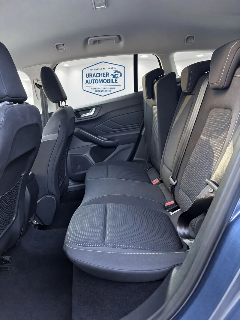 Ford Focus – 15